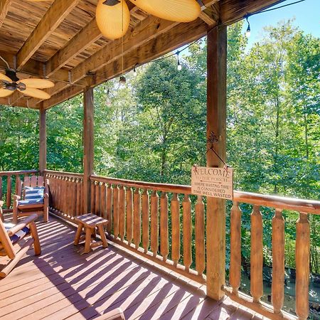 Secluded And Wooded Wears Valley Cabin With Fire Pit! Sevierville Eksteriør bilde